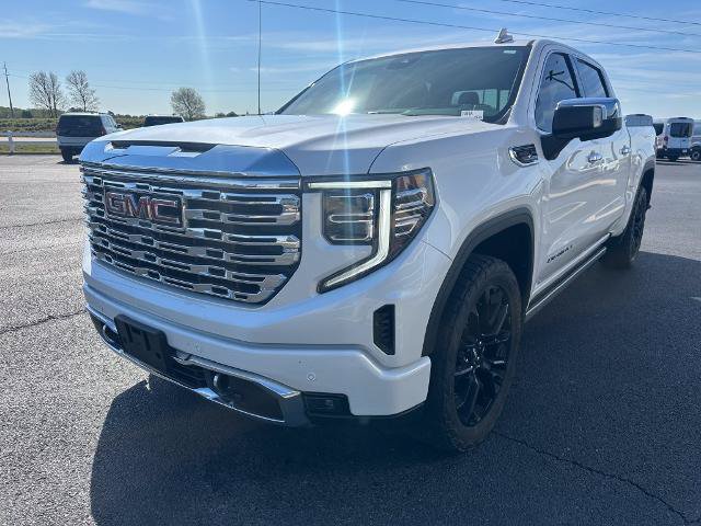 Used 2025 GMC Sierra 1500 Denali w/ Denali Reserve Package AWD/4WD image 4