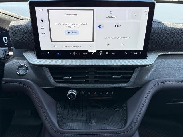 Certified 2025 Ford Explorer Platinum w/ Ultimate Package AWD/4WD image 17