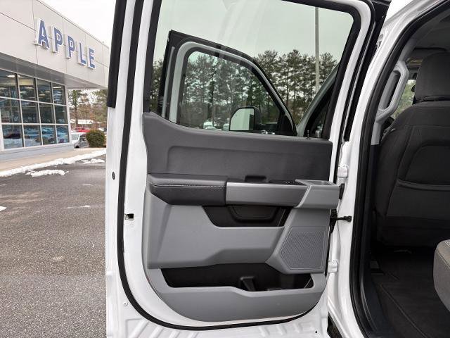 Certified 2025 Ford F250 XLT image 24