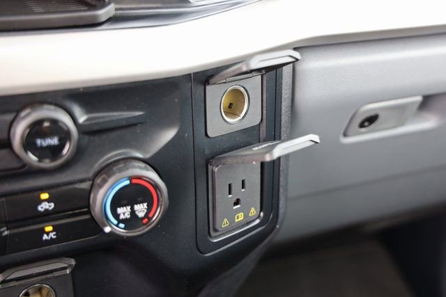 Certified 2024 Ford F250 XLT AWD/4WD image 23
