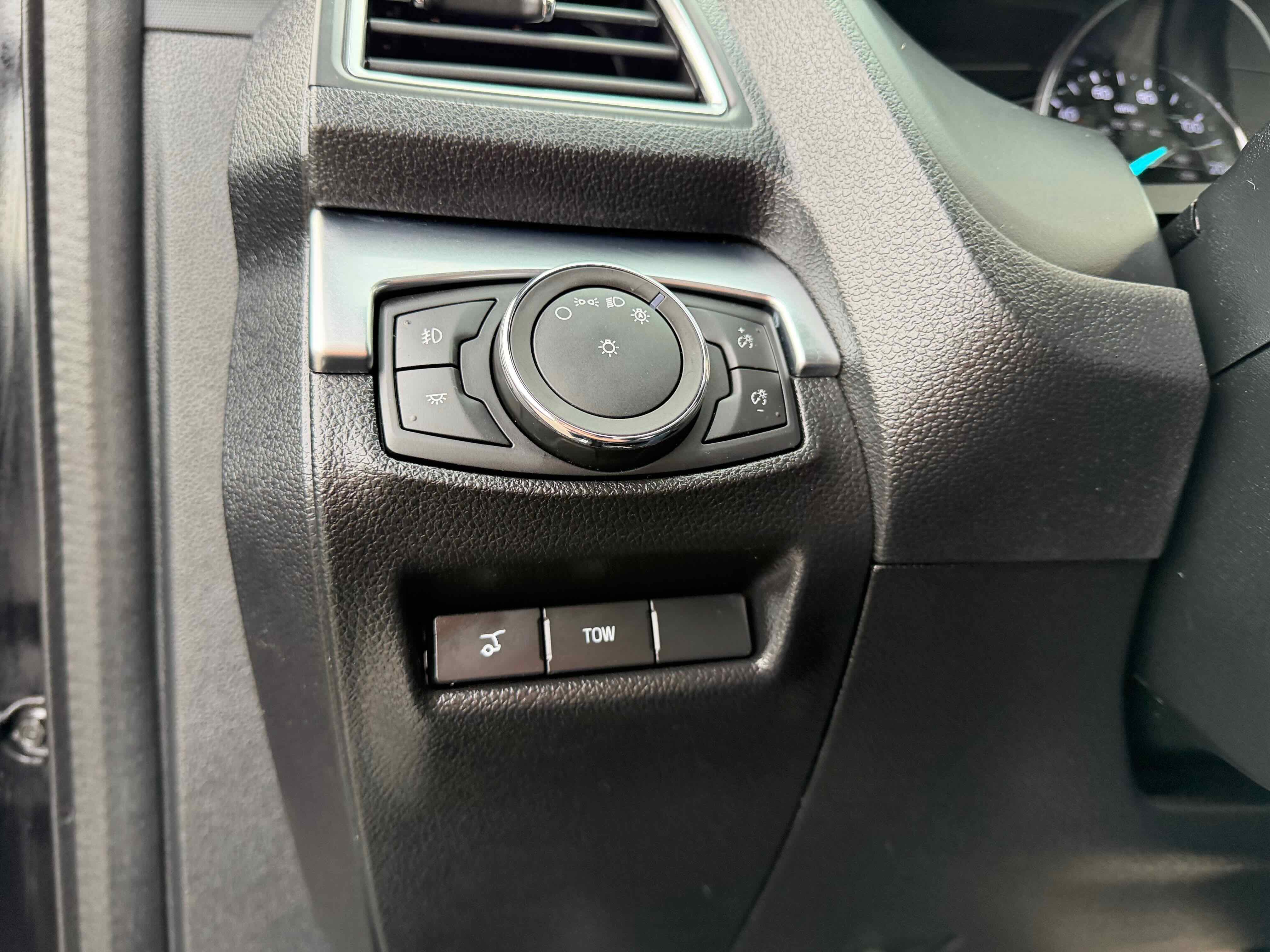 Certified 2019 Ford Explorer Sport w/ Equipment Group 401A image 26