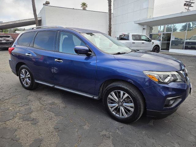 Used 2020 Nissan Pathfinder SL FWD image 6