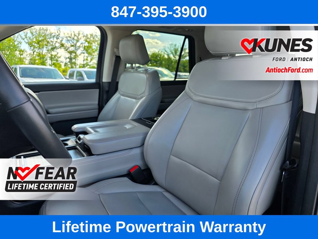 Certified 2025 Ford Expedition Active AWD/4WD image 21