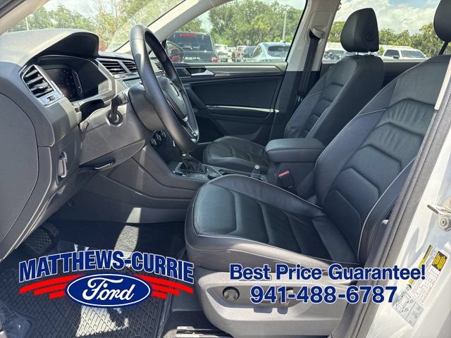 Used 2019 Volkswagen Tiguan SEL Premium AWD/4WD image 9