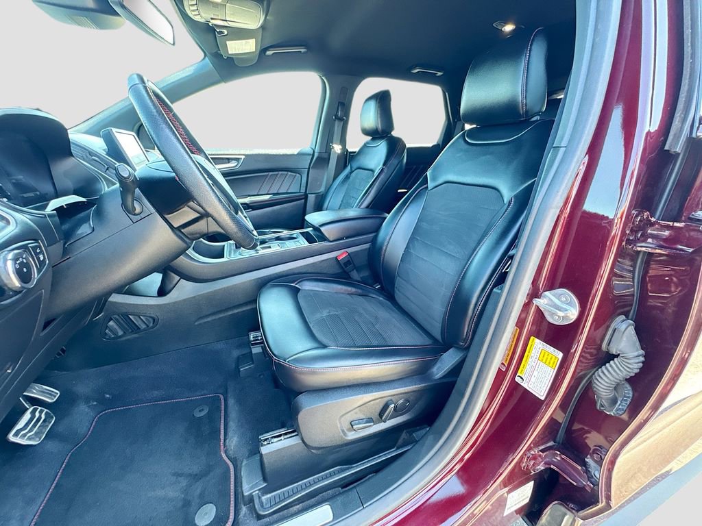 Certified 2024 Ford Edge ST-Line AWD/4WD image 23