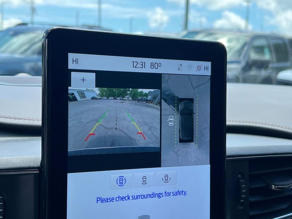 Certified 2022 Ford Explorer King Ranch w/ Premium Technology Package image 32