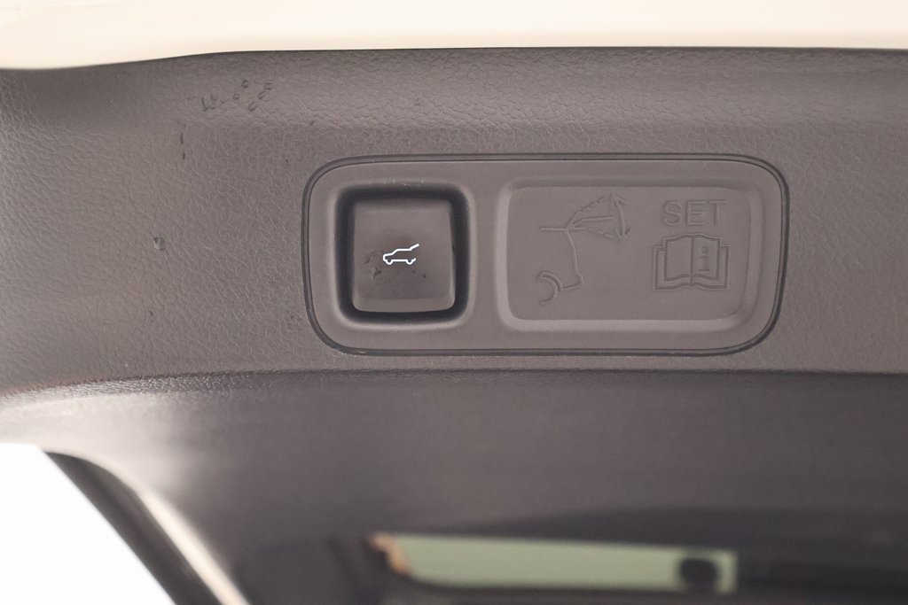 Certified 2024 Ford Expedition Limited image 47