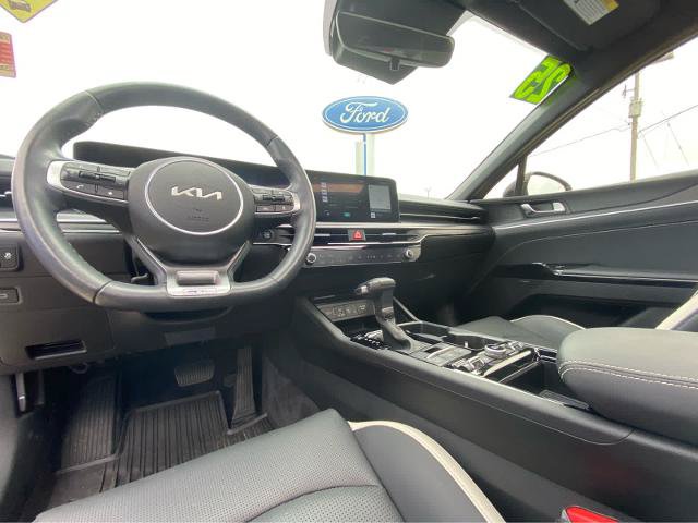 Used 2025 Kia K5 GT-Line w/ GT-Line Premium Package AWD/4WD image 18
