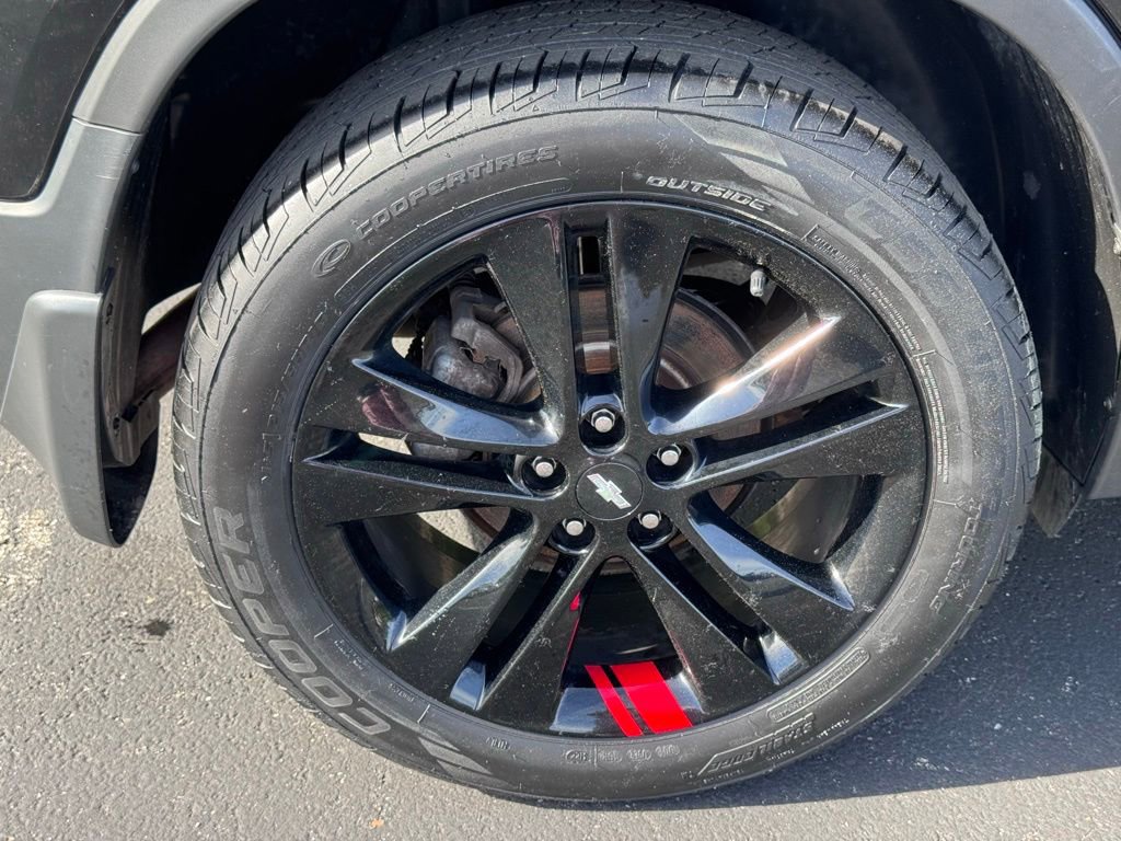 Used 2018 Chevrolet Trax LT w/ Redline Edition AWD/4WD image 42