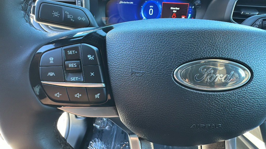 Certified 2023 Ford Explorer Platinum w/ Technology Package image 19