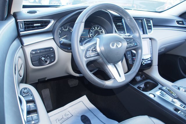 Used 2023 INFINITI QX50 Luxe FWD image 17