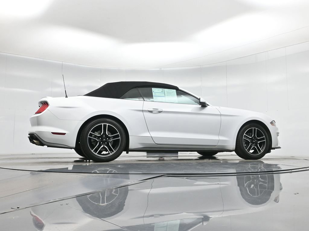 Certified 2022 Ford Mustang Premium image 17