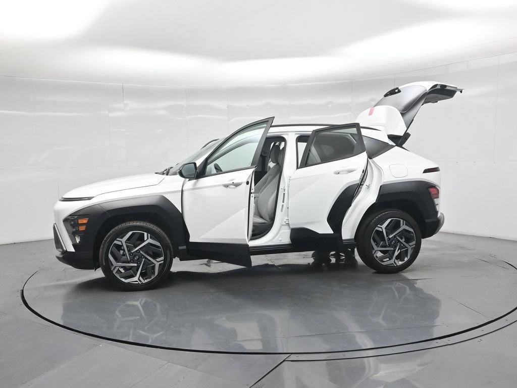Used 2026 Hyundai Kona SEL Premium AWD/4WD image 36