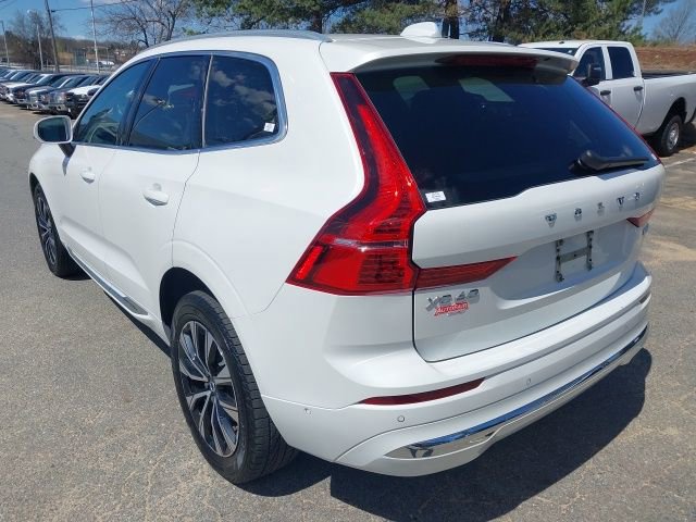 Used 2023 Volvo XC60 B5 Plus AWD/4WD image 4