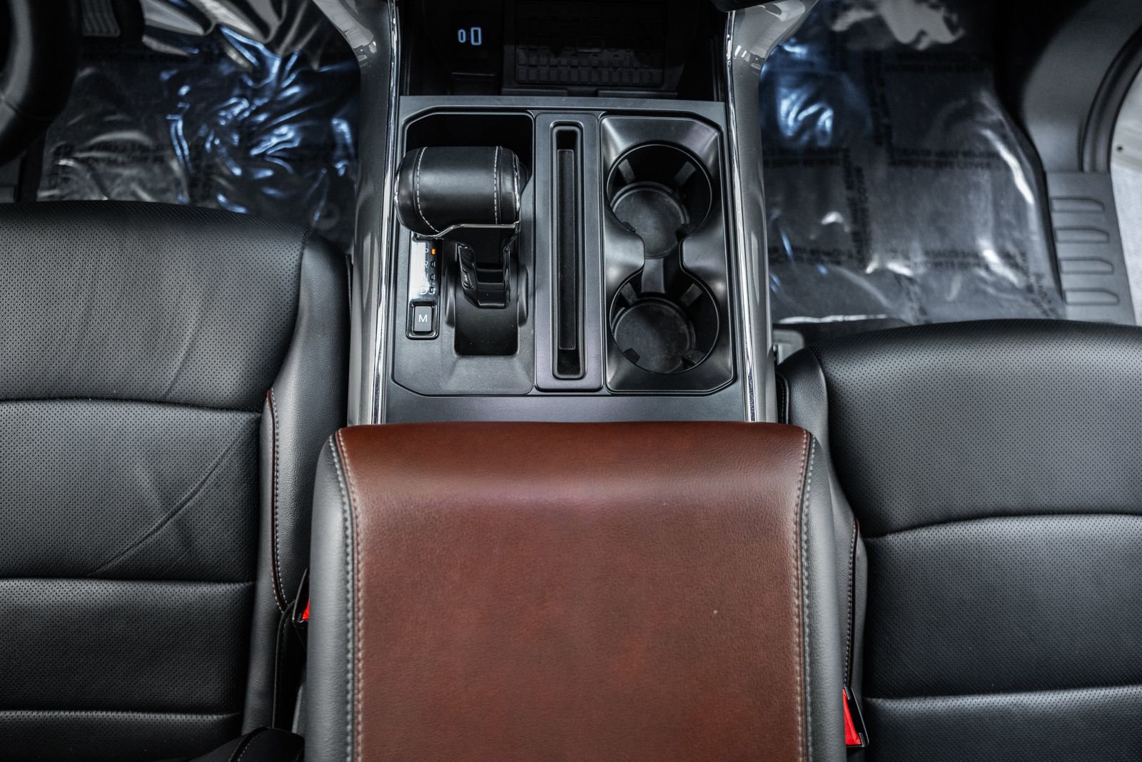 Certified 2023 Ford F150 Lariat w/ Equipment Group 502A High image 33