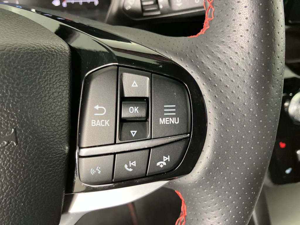 Certified 2024 Ford Explorer ST-Line w/ Class IV Trailer Tow Package image 18