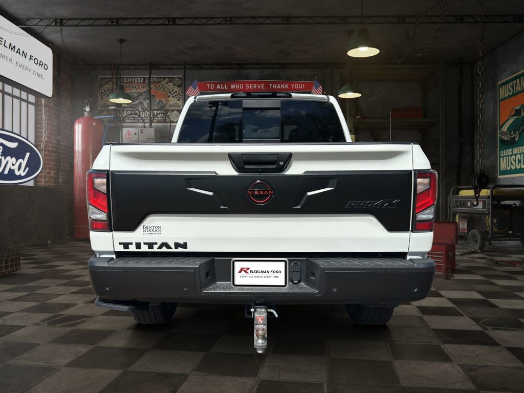 Used 2024 Nissan Titan PRO-4X w/ Pro-4x Convenience Package AWD/4WD image 5