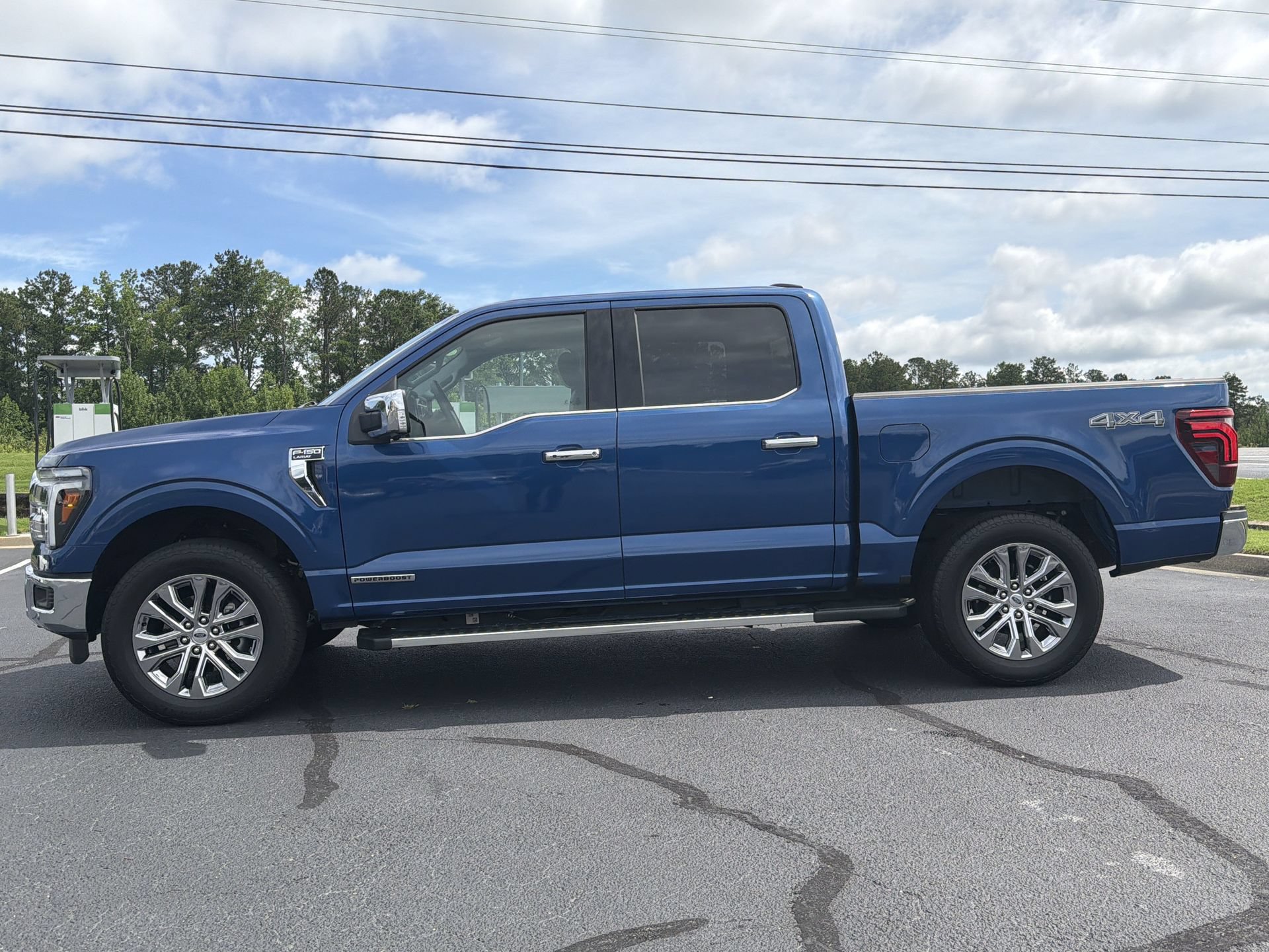 Certified 2025 Ford F150 Lariat w/ Equipment Group 502A High AWD/4WD image 30