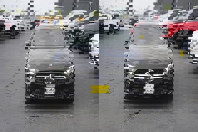 Used 2019 Mercedes-Benz A 220 image 3