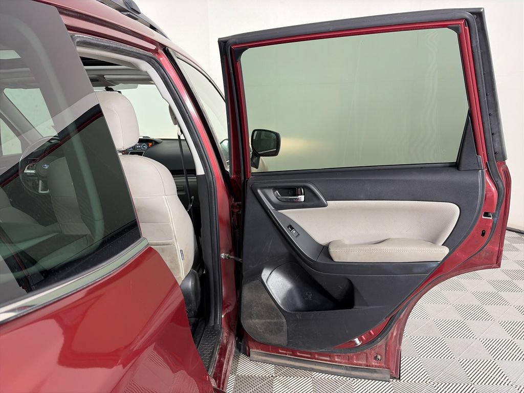 Used 2017 Subaru Forester 2.5i Limited AWD/4WD image 26