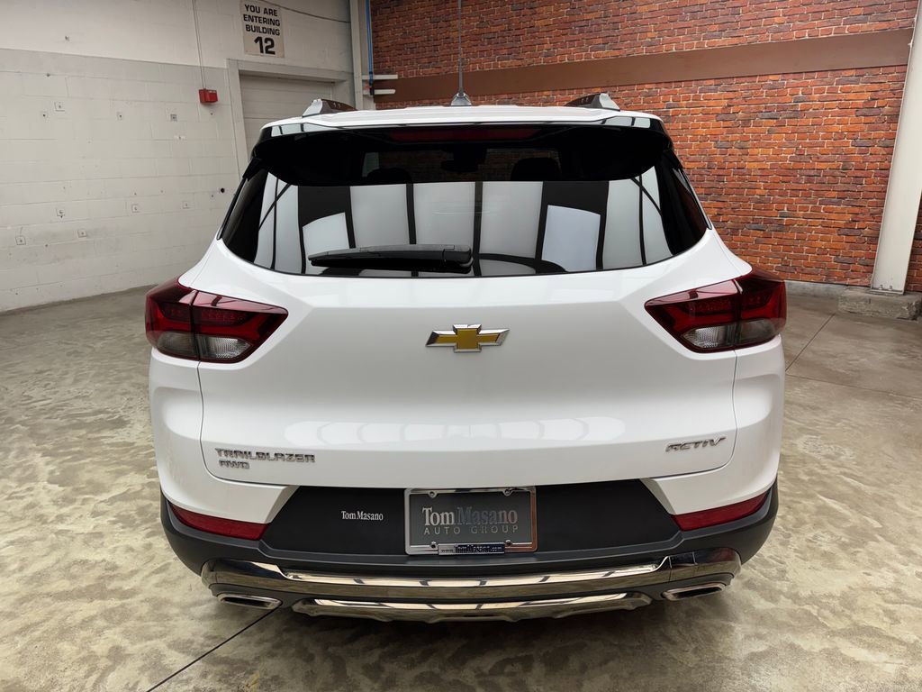 Used 2023 Chevrolet TrailBlazer ACTIV AWD/4WD image 3