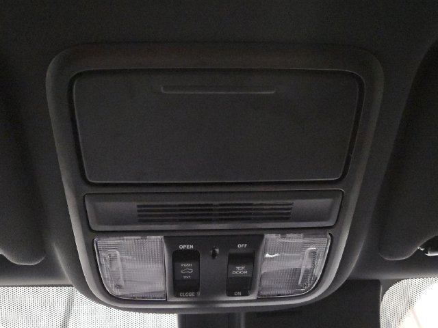 Used 2023 Honda Passport TrailSport image 35