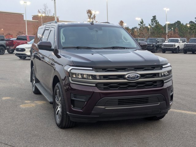 Certified 2024 Ford Expedition Max XLT image 2