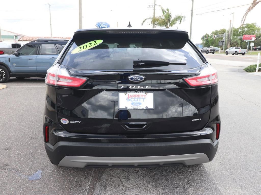Certified 2022 Ford Edge SEL image 4