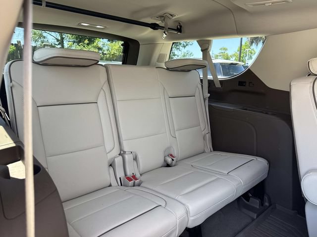 Used 2023 GMC Yukon XL Denali AWD/4WD image 10