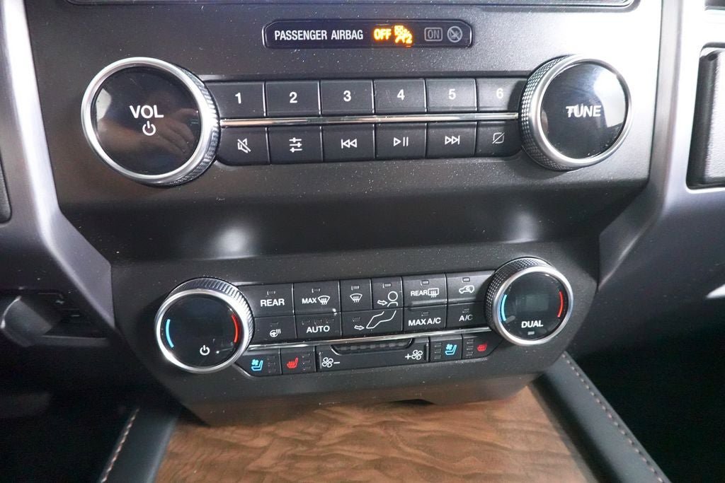 Certified 2020 Ford Expedition Platinum AWD/4WD image 16