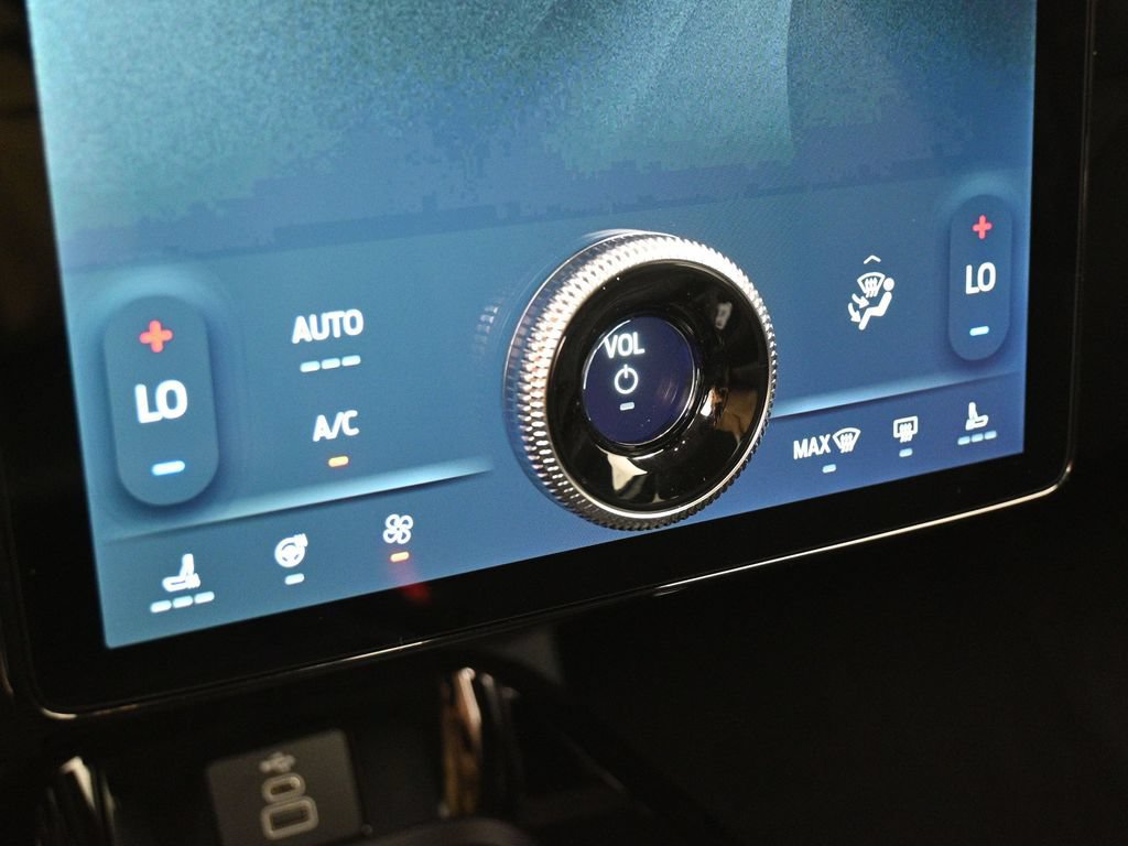 Certified 2025 Ford Mustang Mach-E Select w/ Comfort Package Lite RWD image 17