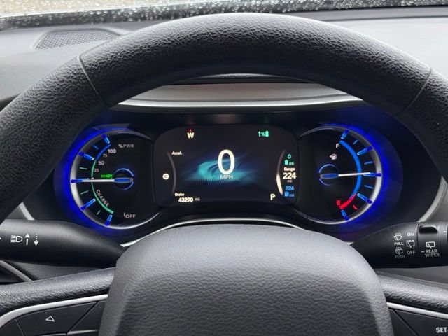 Used 2019 Chrysler Pacifica Touring Plus FWD image 31