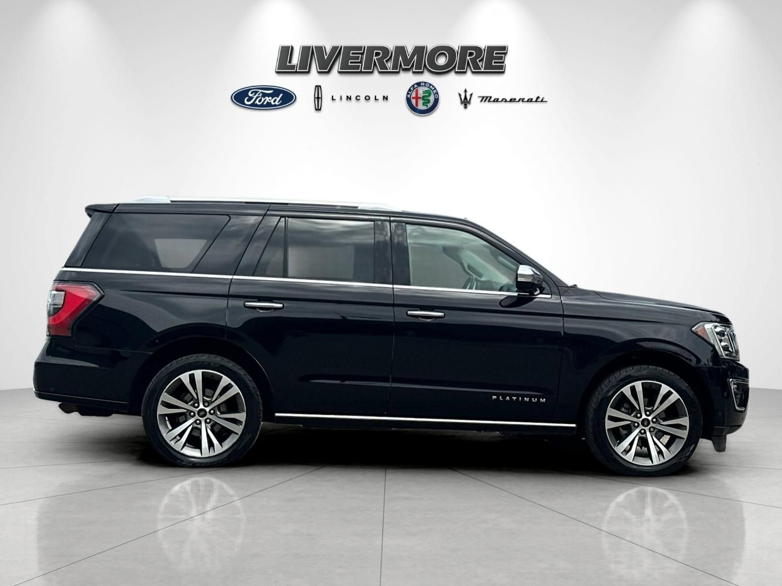 Certified 2020 Ford Expedition Platinum AWD/4WD image 2