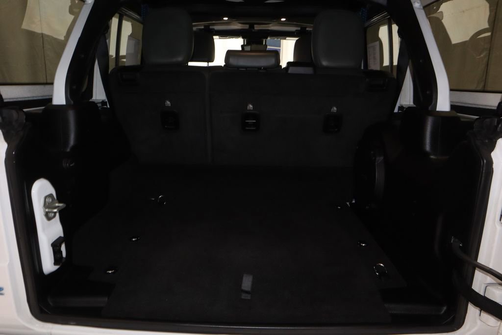Used 2024 Jeep Wrangler High Altitude image 17