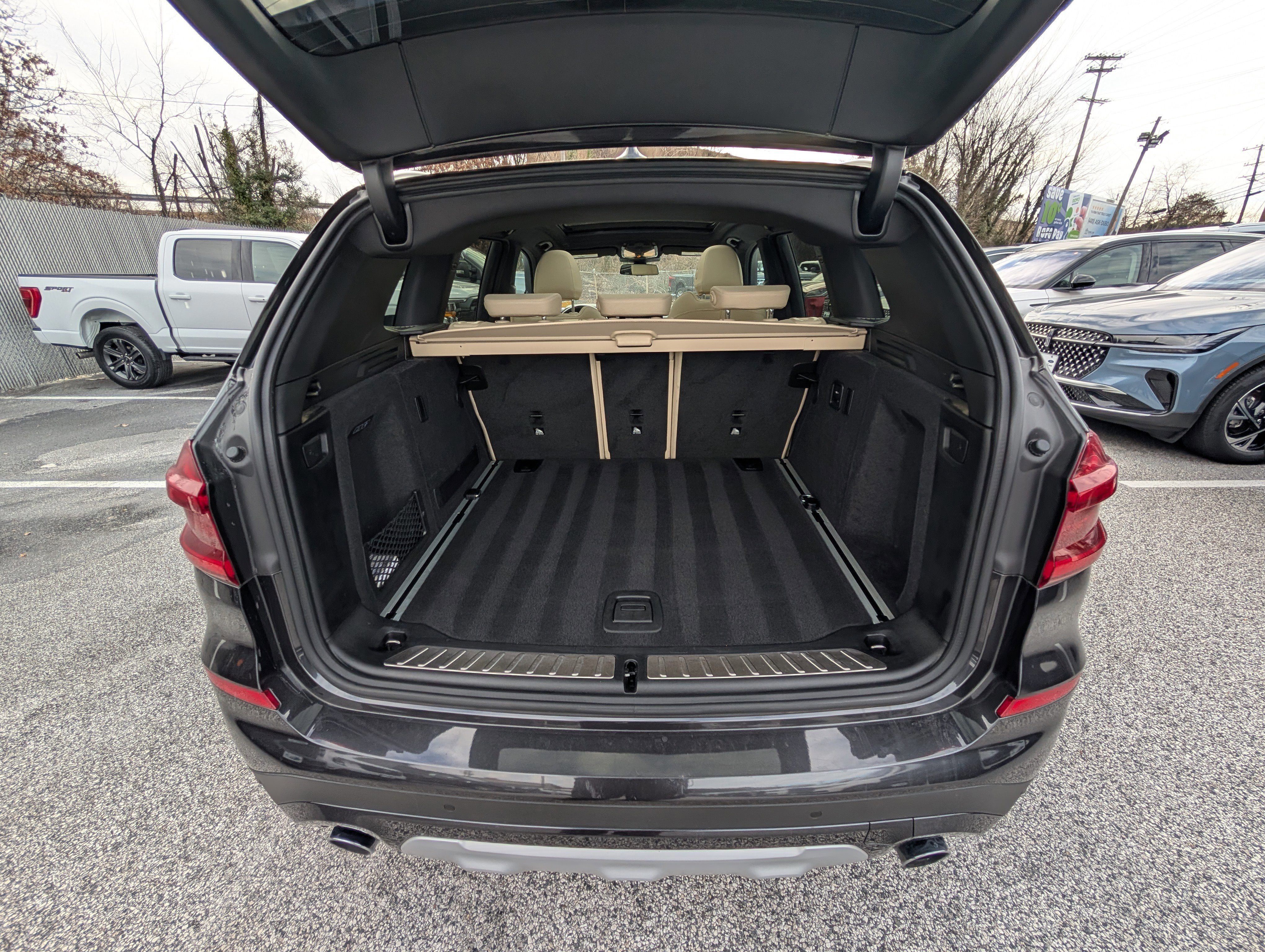 Used 2021 BMW X3 xDrive30i w/ Premium Package image 14