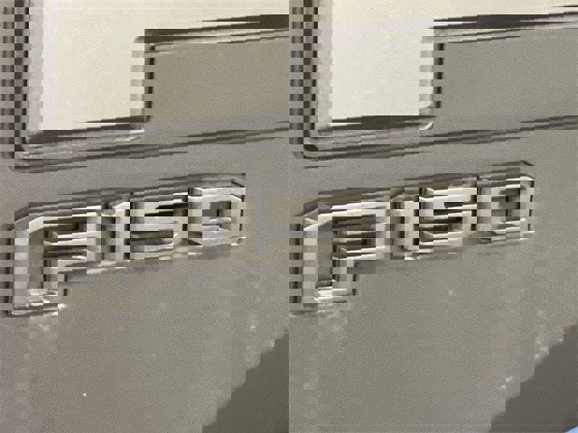 Certified 2019 Ford F150 Raptor w/ Equipment Group 802A Luxury image 18