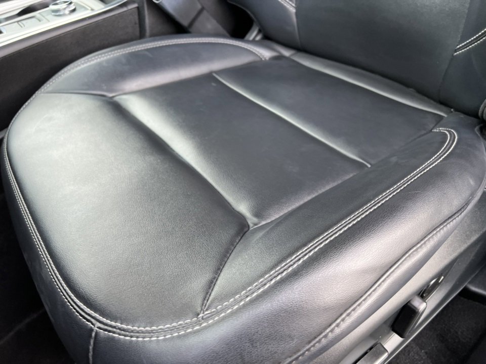 Certified 2023 Ford Explorer XLT w/ Equipment Group 202A image 13