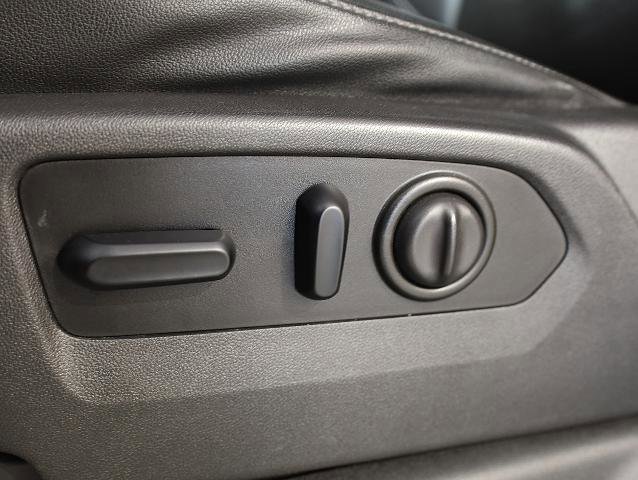 Used 2019 Chevrolet Silverado 1500 LTZ w/ LTZ Convenience Package image 20