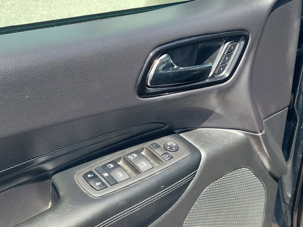 Used 2022 Dodge Durango GT image 25