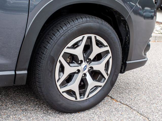 Used 2023 Subaru Forester Premium AWD/4WD image 8