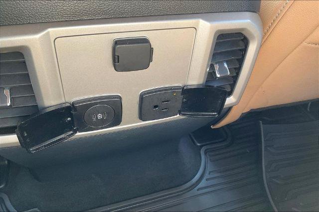 Certified 2022 Ford F250 Lariat w/ Lariat Ultimate Package AWD/4WD image 21