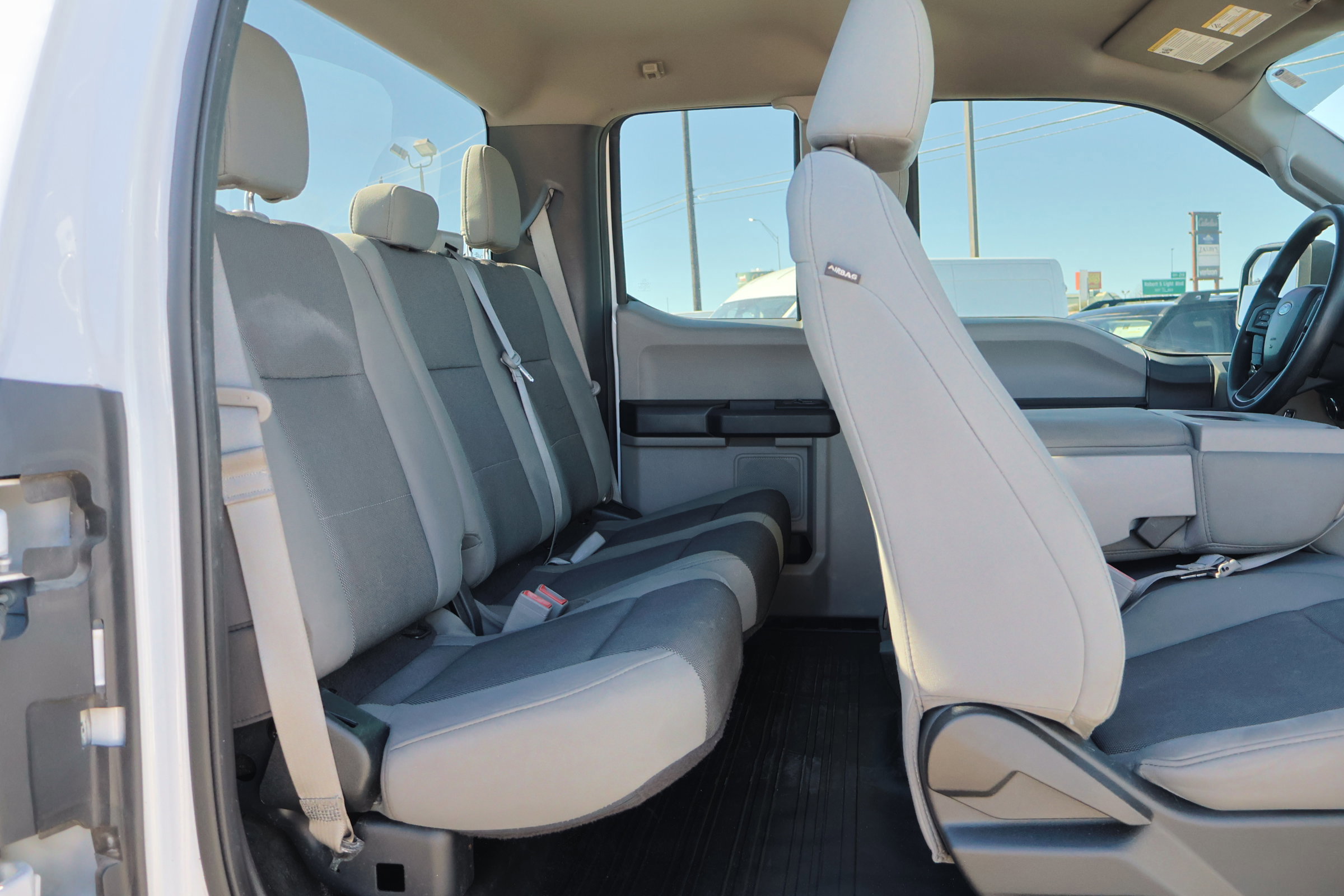 Certified 2018 Ford F150 XL w/ Equipment Group 101A Mid image 33