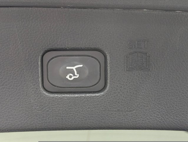 Certified 2022 Ford Edge Titanium w/ Equipment Group 301A AWD/4WD image 22