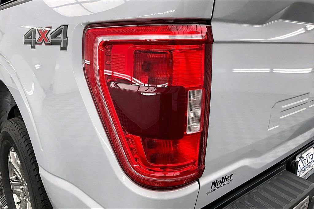 Certified 2022 Ford F150 XLT w/ Equipment Group 302A High image 31