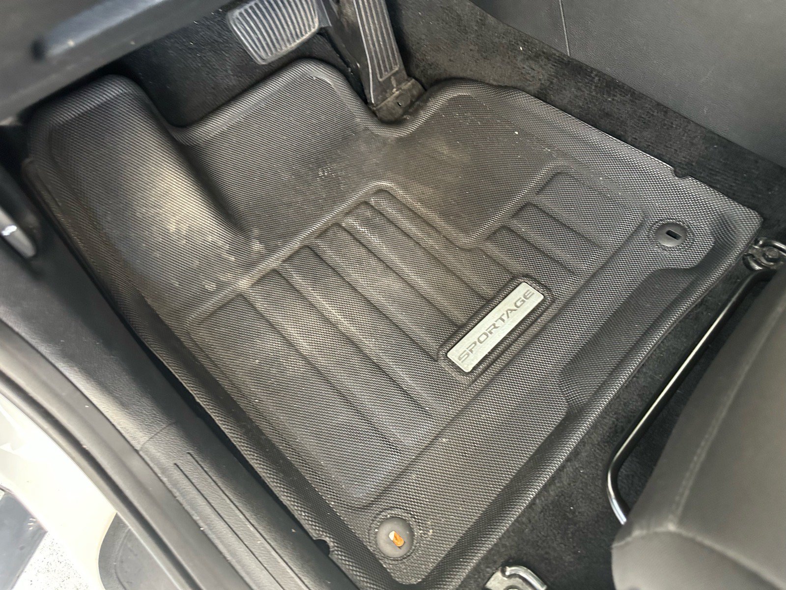 Used 2023 Kia Sportage LX FWD image 24