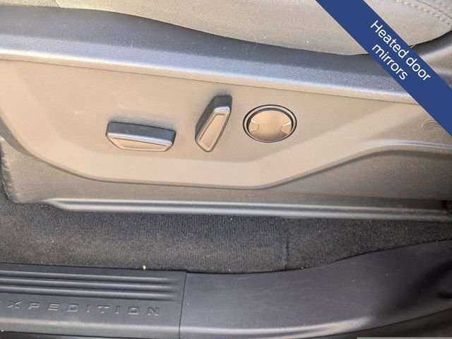 Certified 2025 Ford Expedition Active RWD image 25