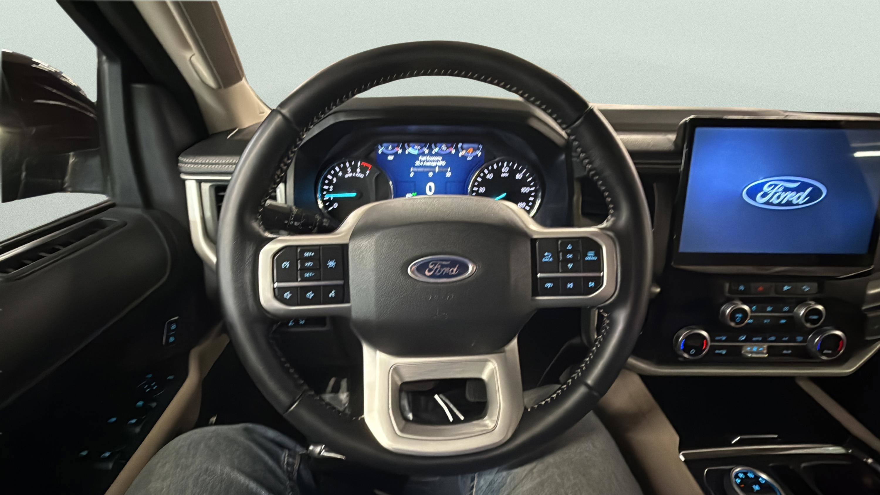 Certified 2023 Ford Expedition XLT AWD/4WD image 21