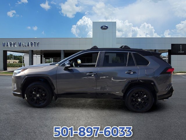 Used 2024 Toyota RAV4 XSE AWD/4WD image 2