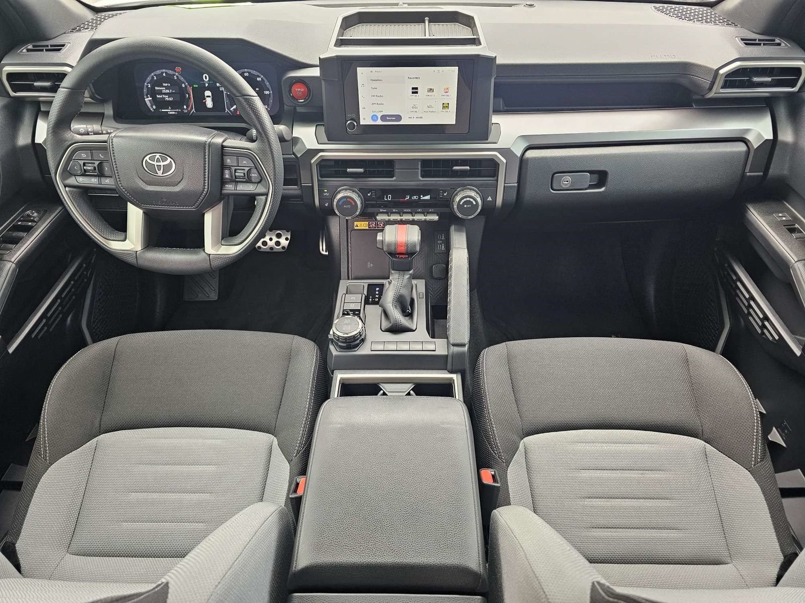 Used 2025 Toyota 4Runner TRD Sport AWD/4WD image 16