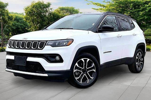 Used 2023 Jeep Compass Limited AWD/4WD image 11